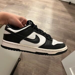 Nike Low Dunk Pandas Women 6.5
